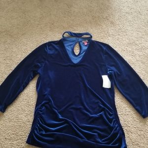 VINCE CAMUTO women's top